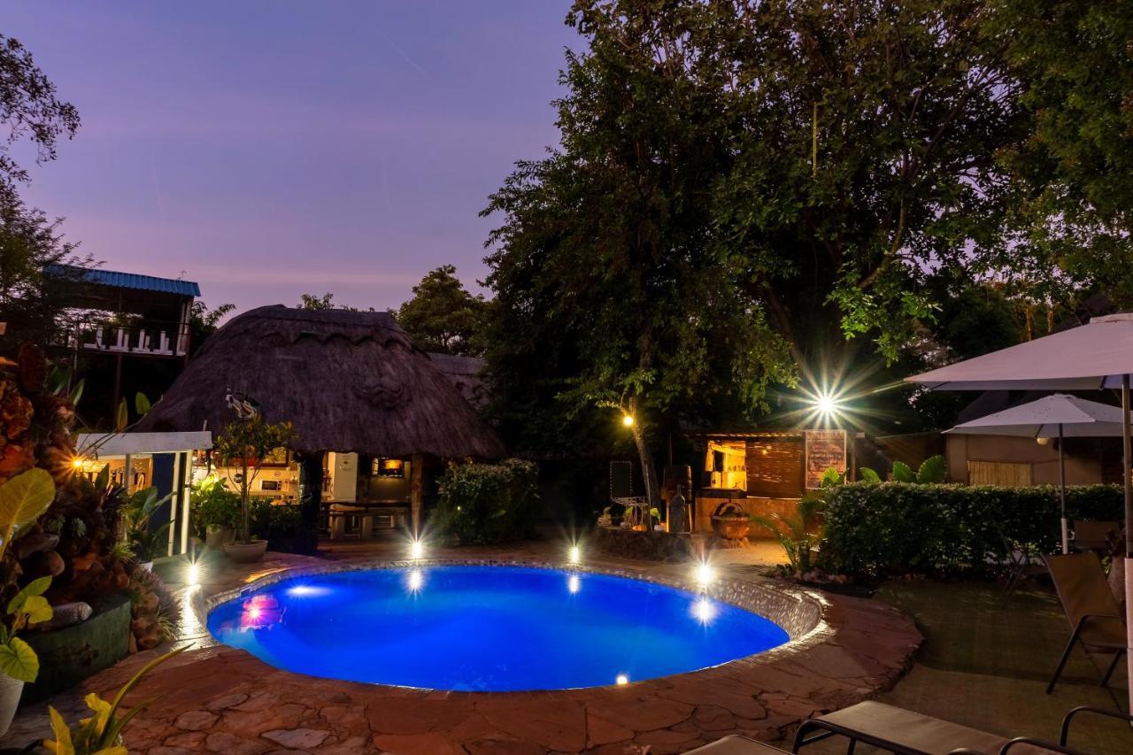Victoria Falls Backpackers Lodge- Camp Sites Exterior foto